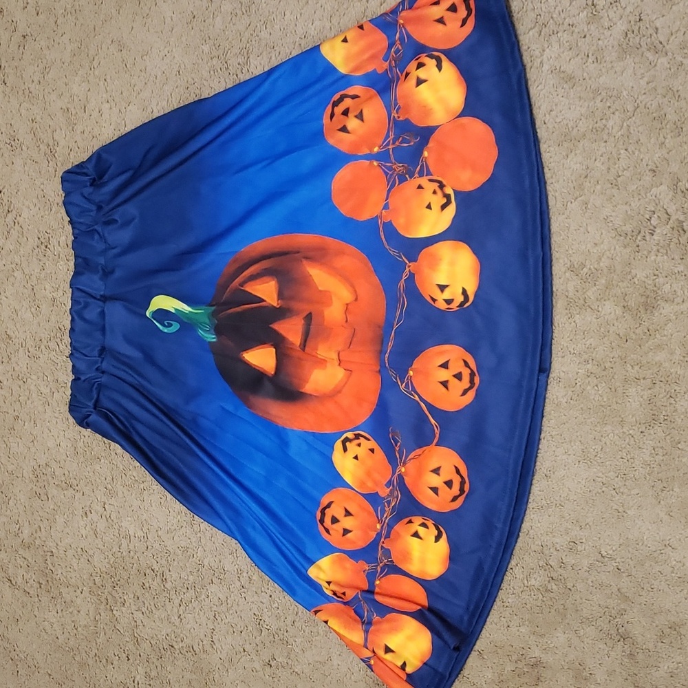 NWOT Jack-o-lantern skirt